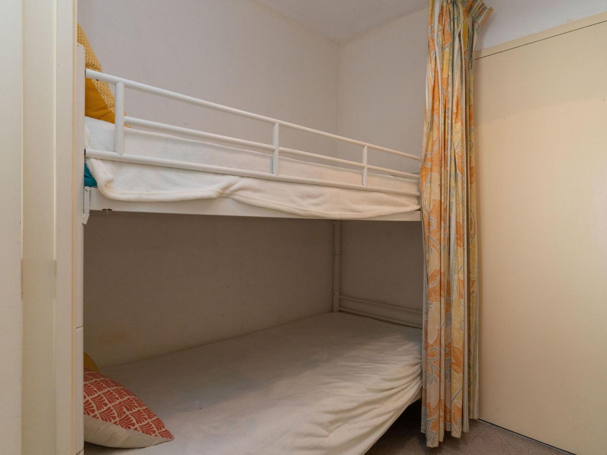 Apartment Les Terrasses De Beaupre By Interhome Arcachon